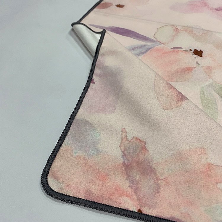 Suede yoga towel - Image 5